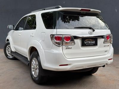 TOYOTA Hilux SW4 SRV D4-D 3.0TDi 16v 4x4 2013 - miniatura 6