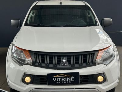 MITSUBISHI L200 Triton GL 2.4TDi 16v 4X4 C.D. 2023 - miniatura 2