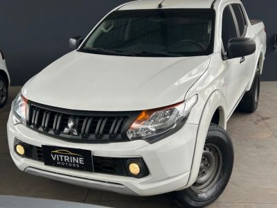 MITSUBISHI L200 Triton GL 2.4TDi 16v 4X4 C.D. 2023 - miniatura 3