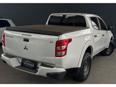 MITSUBISHI L200 Triton GL 2.4TDi 16v 4X4 C.D. 2023 - miniatura 4