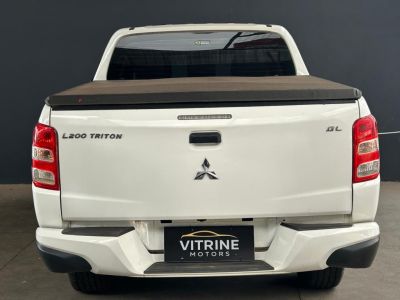 MITSUBISHI L200 Triton GL 2.4TDi 16v 4X4 C.D. 2023 - miniatura 5