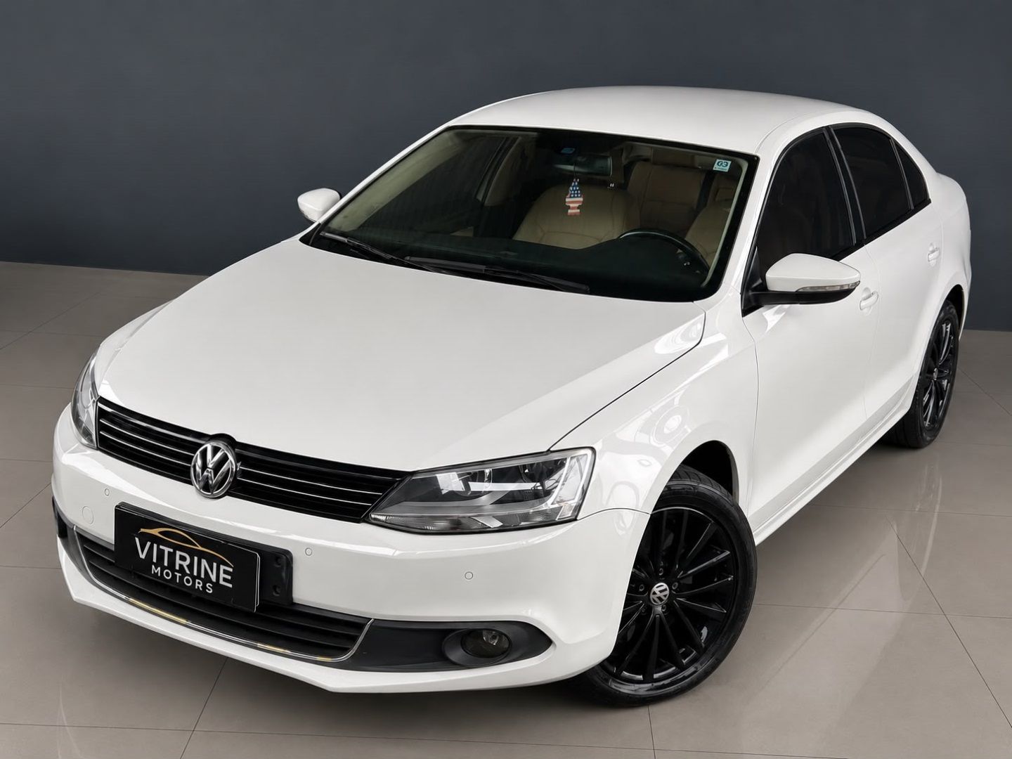 VOLKSWAGEN Jetta Highline 2.0 16v TSi 2013 - miniatura 3