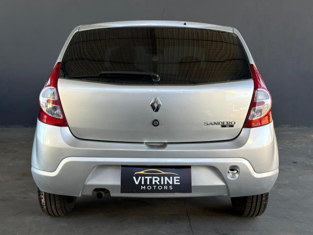 RENAULT Sandero Expression 1.6 2010 - miniatura 5