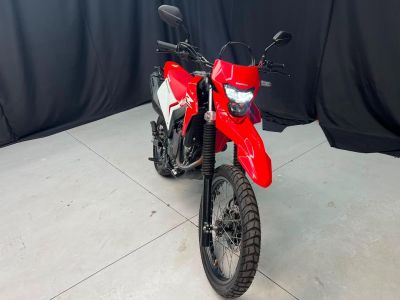 HONDA XR 250 Tornado 2025 - miniatura 3