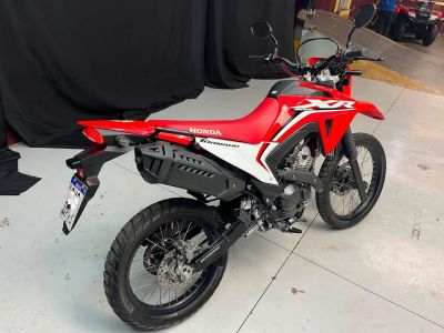 HONDA XR 250 Tornado 2025 - miniatura 8
