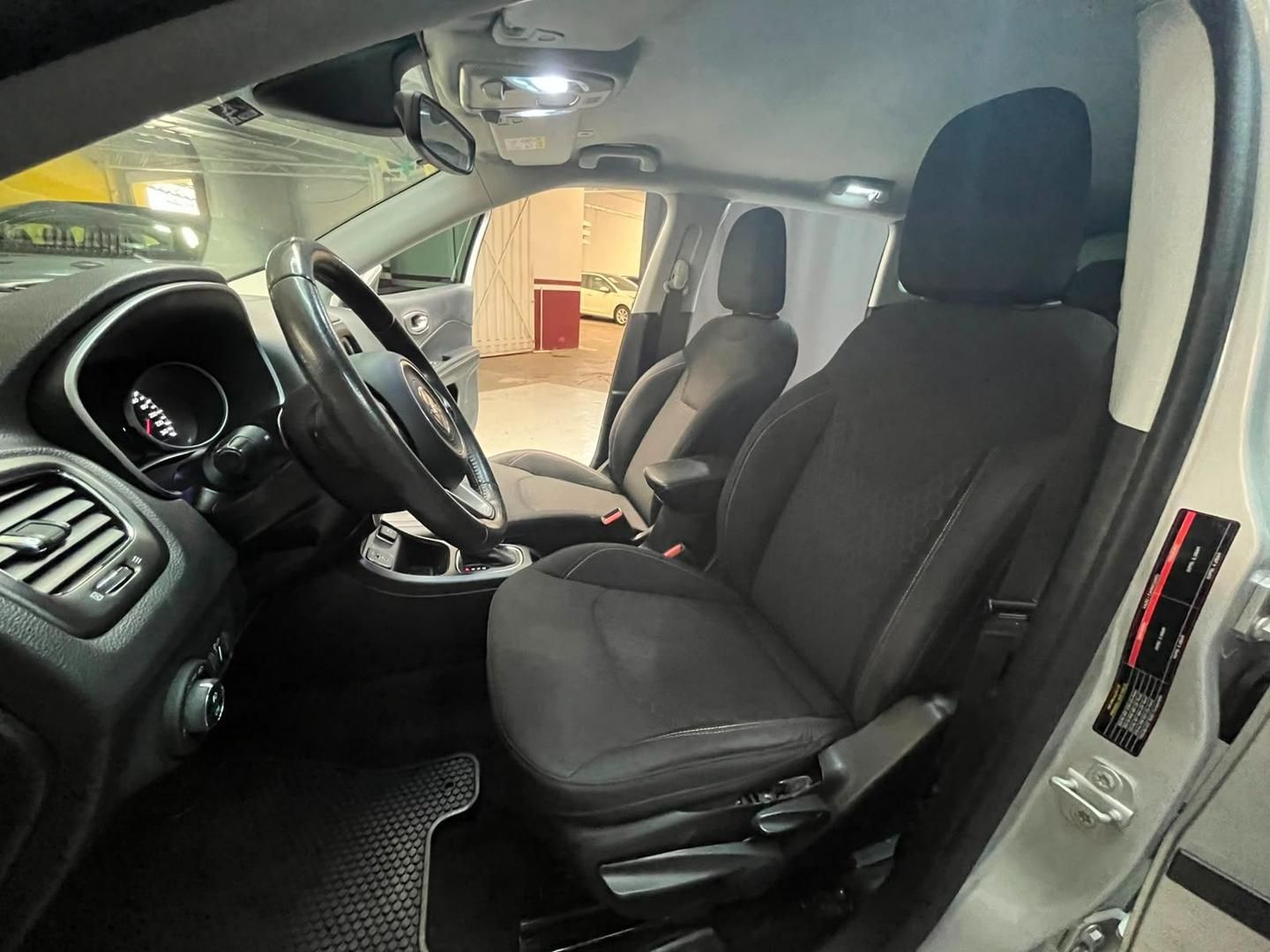 JEEP Compass Sport 2.0 16v 2017 - miniatura 12