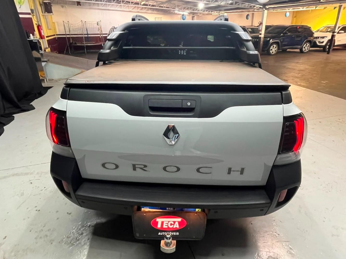 RENAULT Duster Oroch Intense 1.6 16v 2025 - miniatura 6