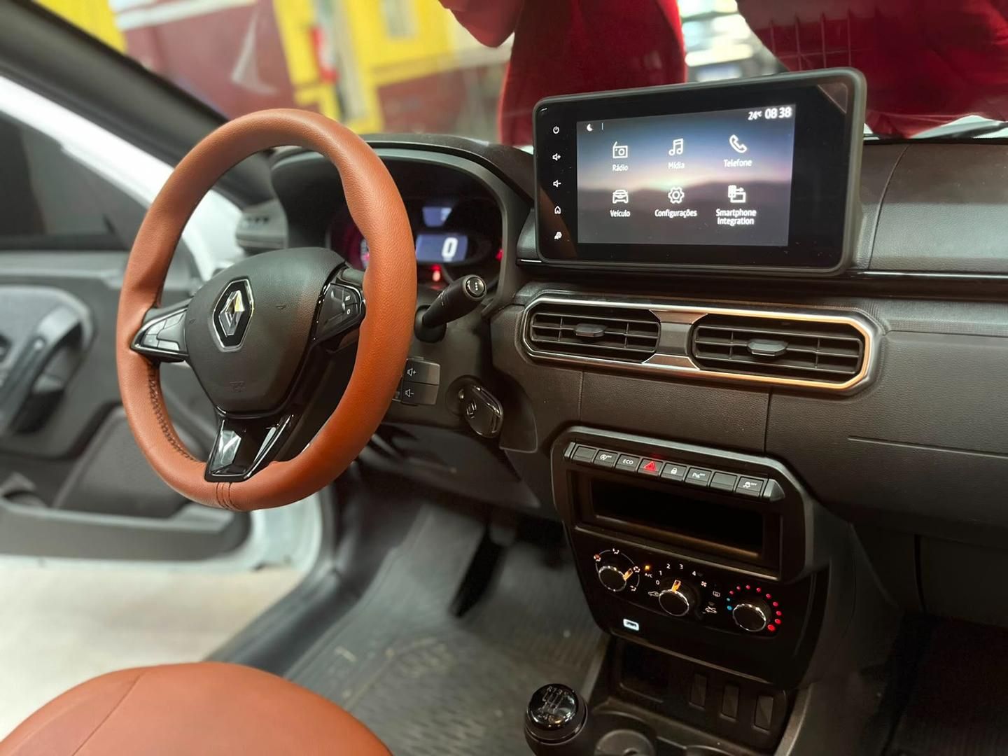 RENAULT Duster Oroch Intense 1.6 16v 2025 - miniatura 9
