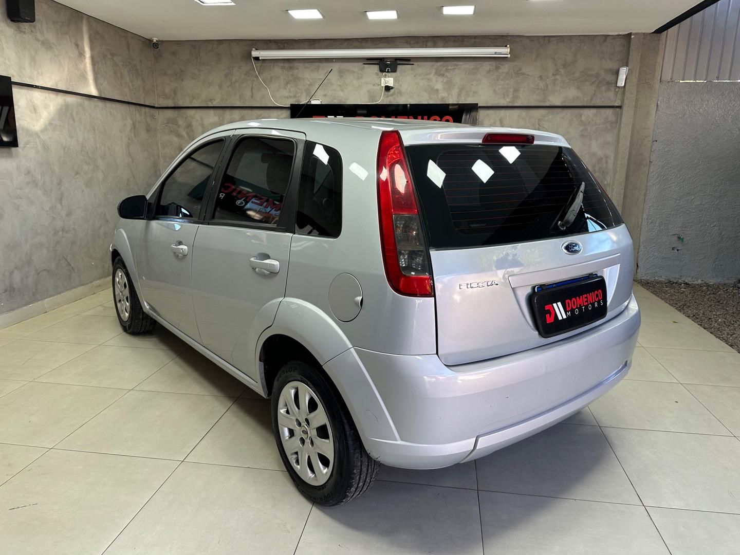 FORD Fiesta Hatch 1.0 4p. 2014 - miniatura 6