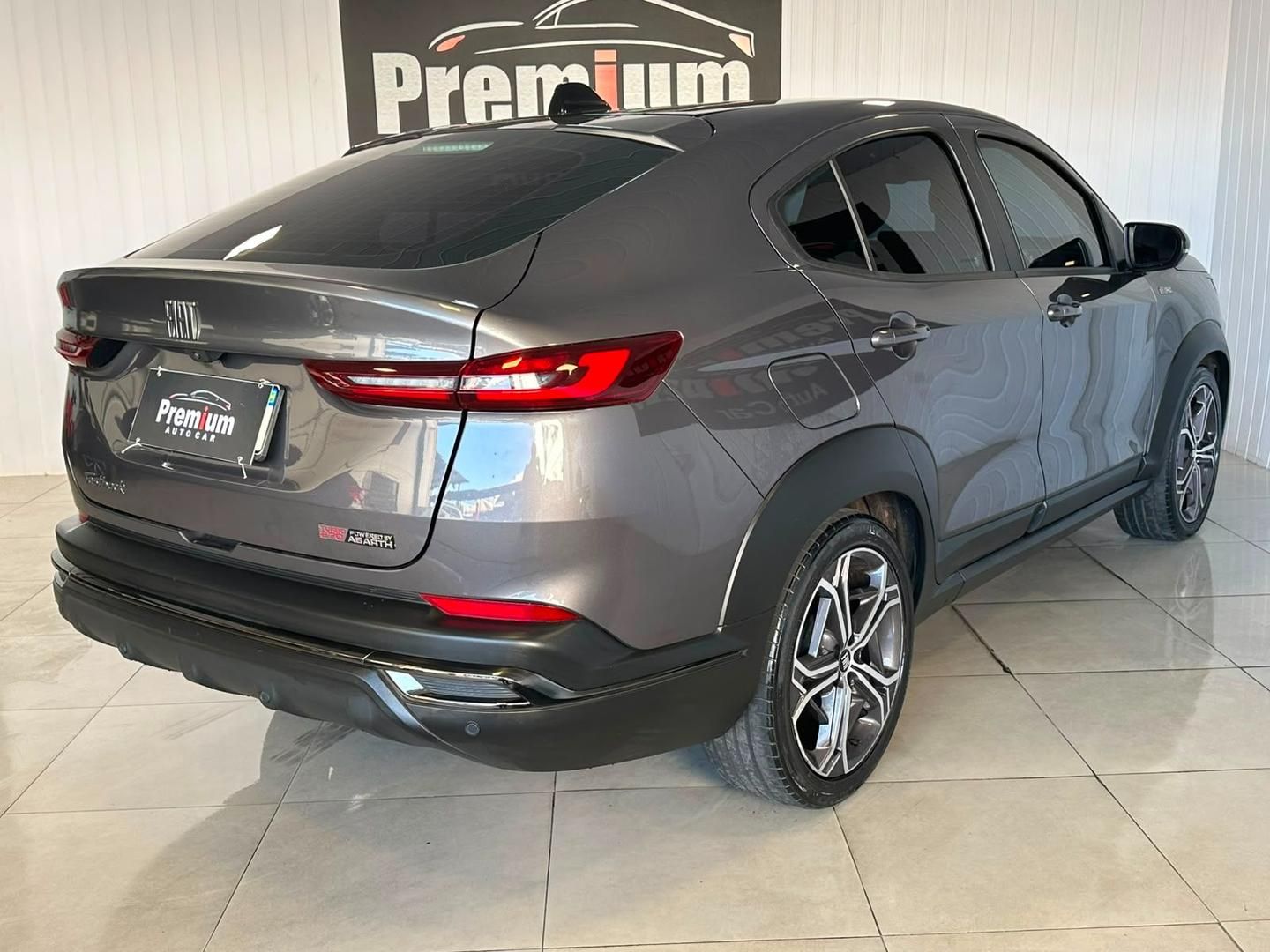FIAT Fastback Limited Edition 1.3T 16v 2023 - miniatura 4