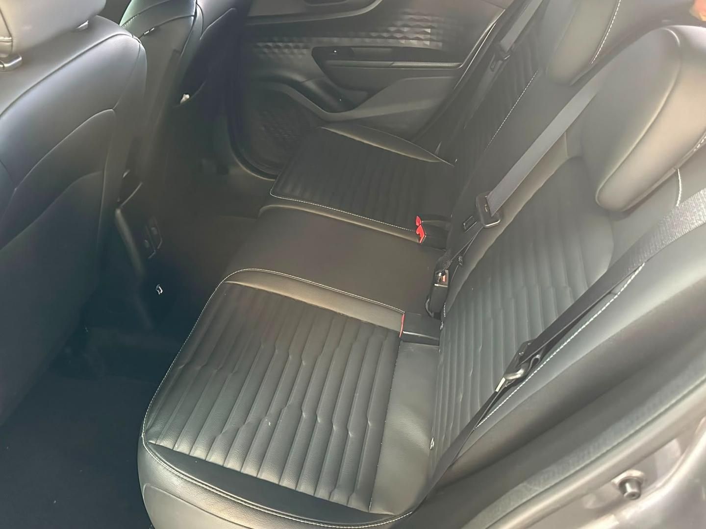 FIAT Fastback Limited Edition 1.3T 16v 2023 - miniatura 8