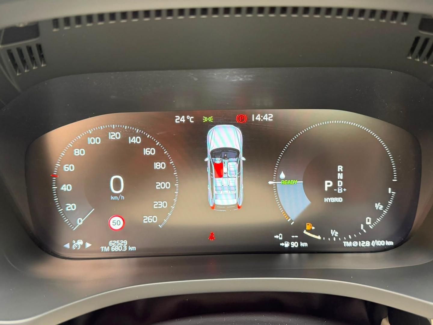 VOLVO XC60 T-8 Momentum 2.0T 16v AWD 2020 - miniatura 10