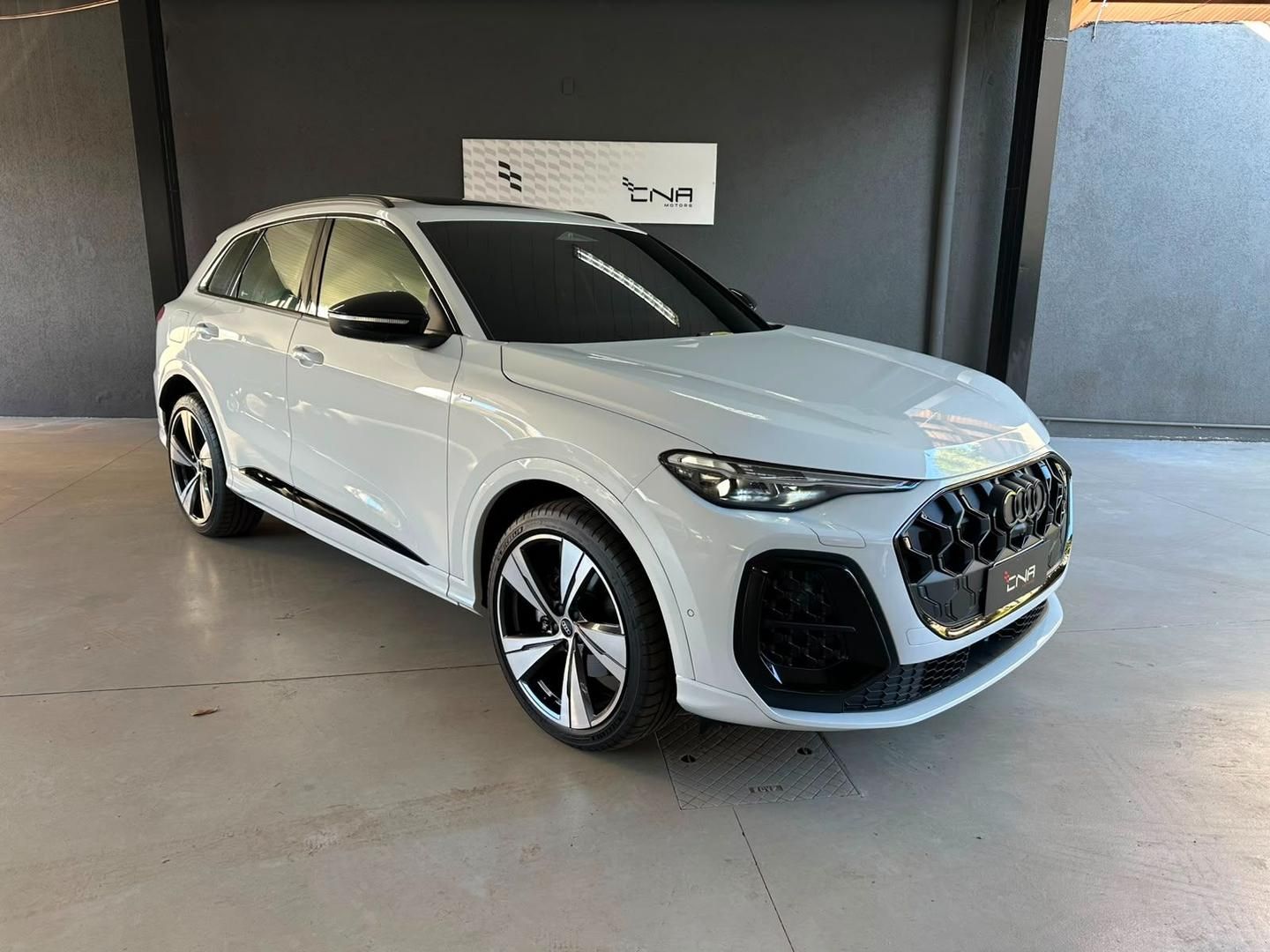 AUDI Q5 S-Line 2.0 TFSi 16v Quattro 2025 - miniatura 6