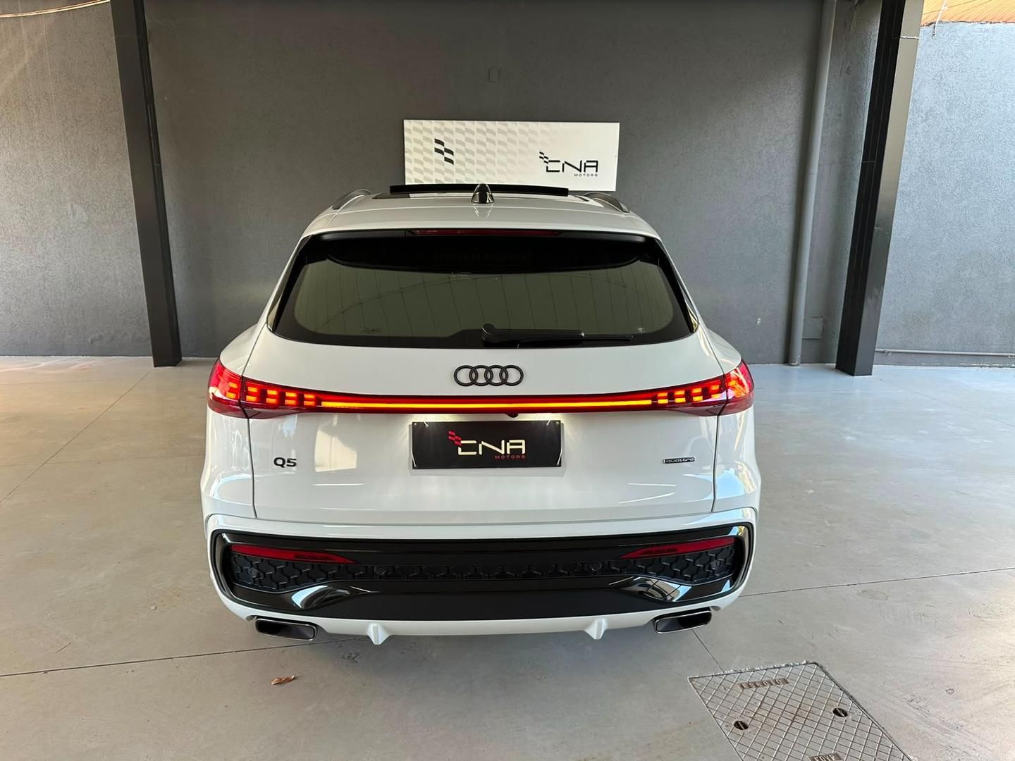 AUDI Q5 S-Line 2.0 TFSi 16v Quattro 2025 - miniatura 9