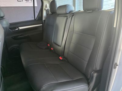 TOYOTA Hilux SR D4-D 2.8TDi 16v 4X4 C.D. 2025 - miniatura 7