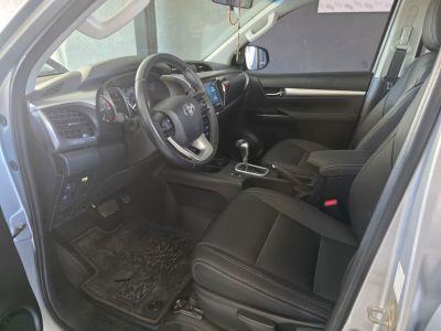 TOYOTA Hilux SR D4-D 2.8TDi 16v 4X4 C.D. 2025 - miniatura 11