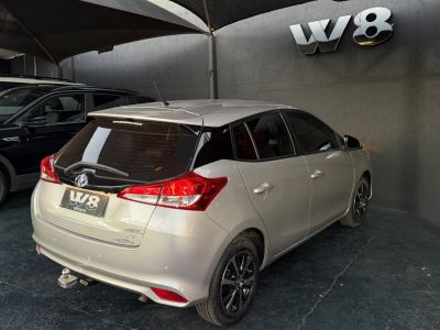 TOYOTA Yaris Hatch XS 1.5 16v 2020 - miniatura 4