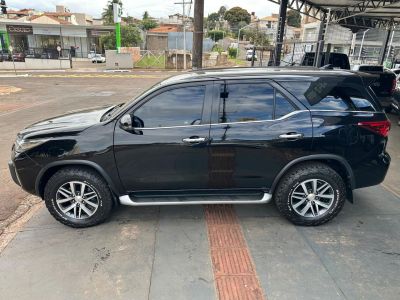 TOYOTA Hilux SW4 SRX D4-D 2.8TDi 16v 4x4 2020 - miniatura 3
