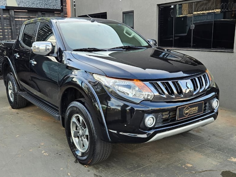 MITSUBISHI L200 Sport HPE 2.5TD 4X4 C.D. 2018 - miniatura 3