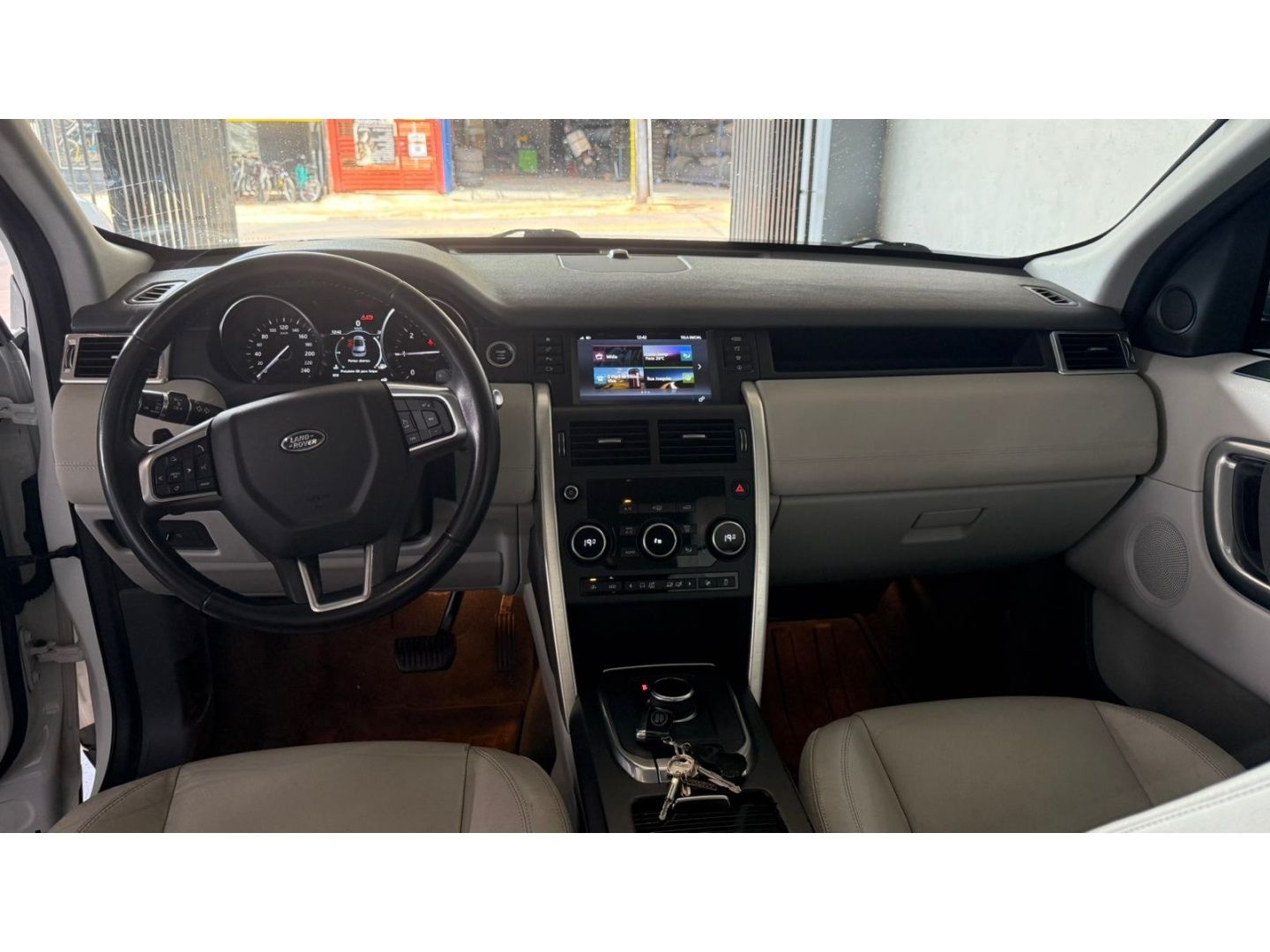 LAND ROVER Discovery Sport SE 2.0T 16v Si4 2017 - miniatura 8