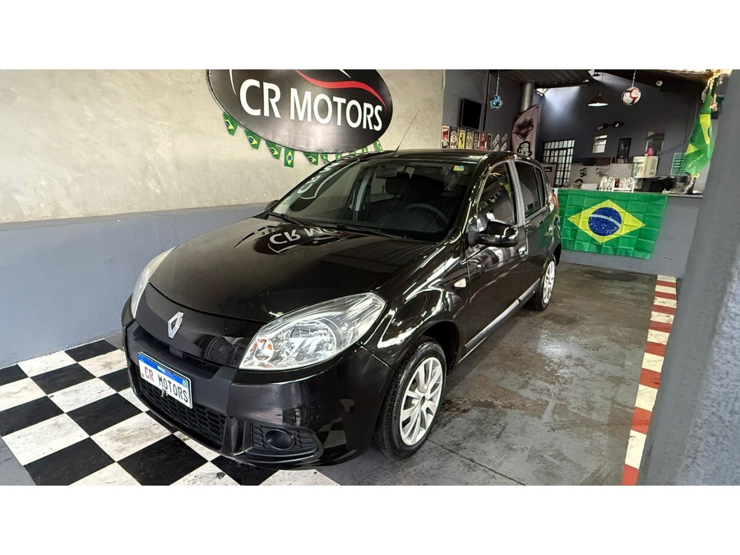 RENAULT Sandero Expression 1.6 2012