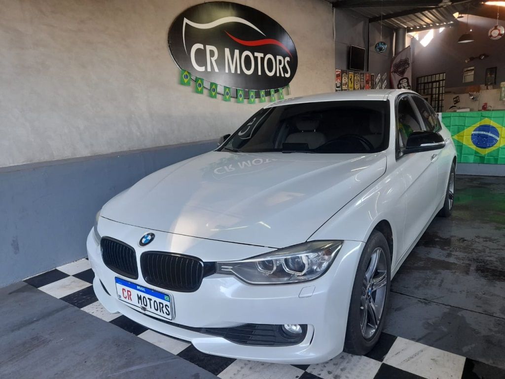 BMW 320i 2.0T 16v 2014