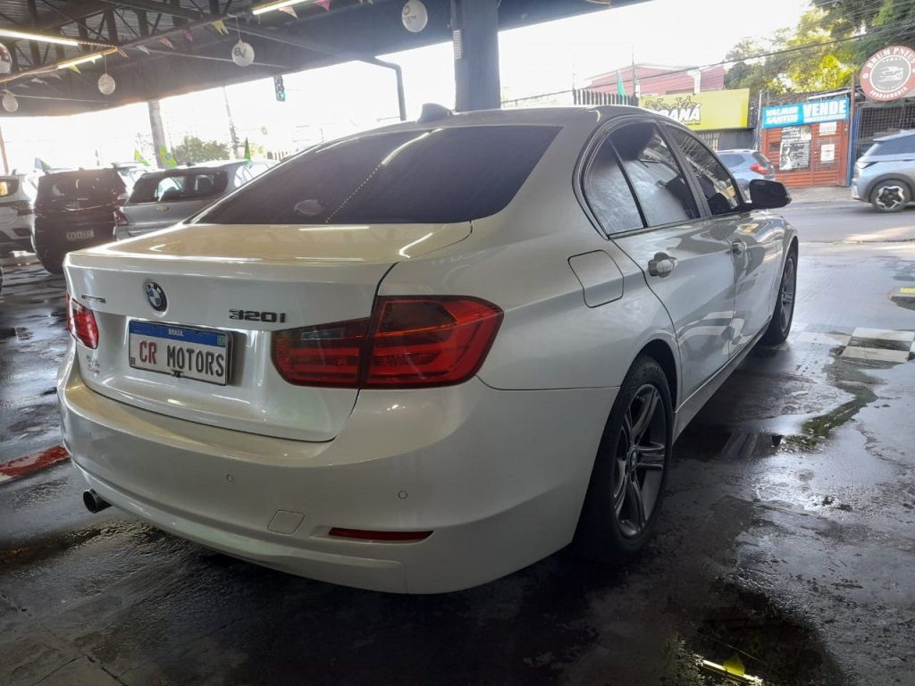 BMW 320i 2.0T 16v 2014 - miniatura 6