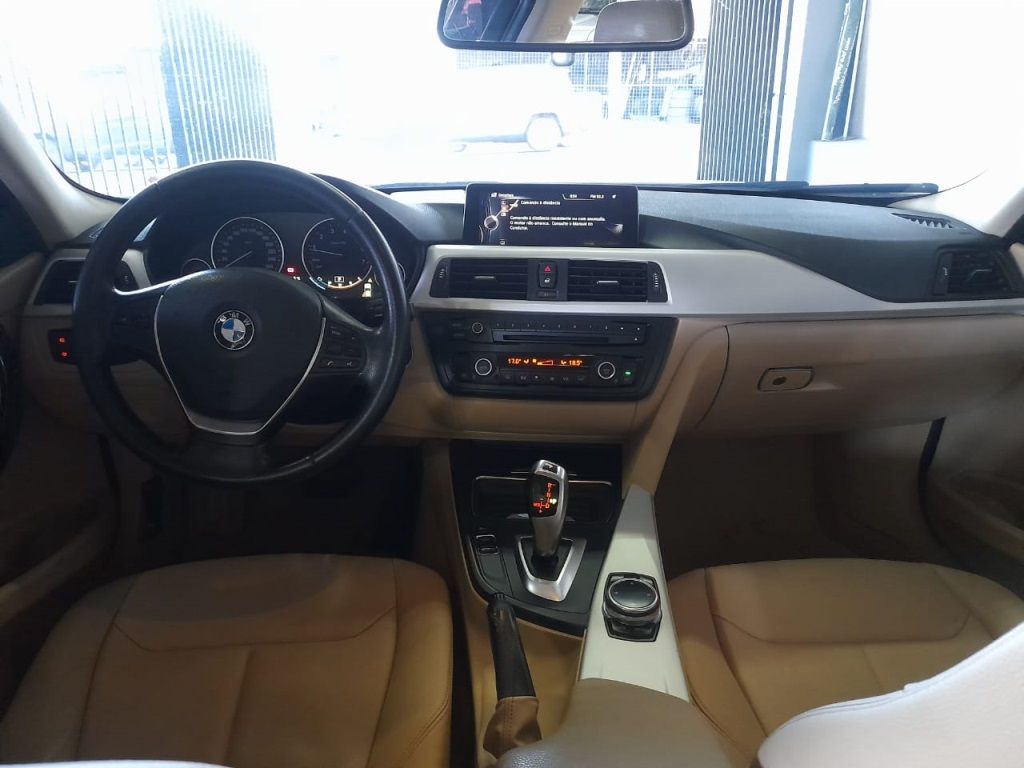 BMW 320i 2.0T 16v 2014 - miniatura 9