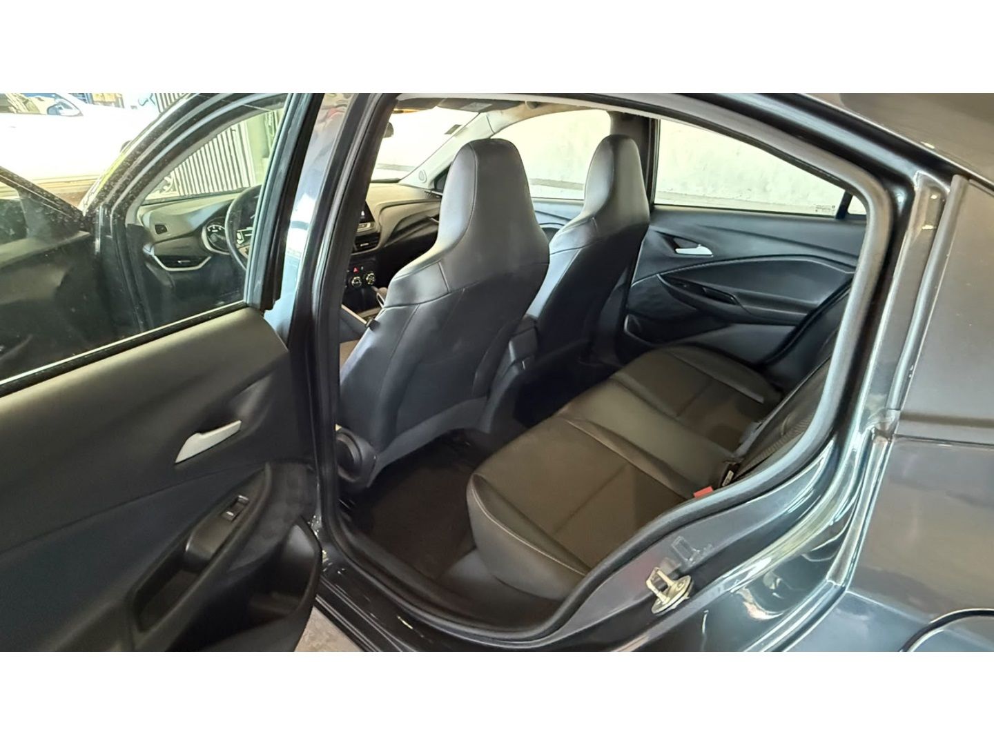 CHEVROLET Onix Sedan Plus LTZ 1.0T 12v 2025 - miniatura 10