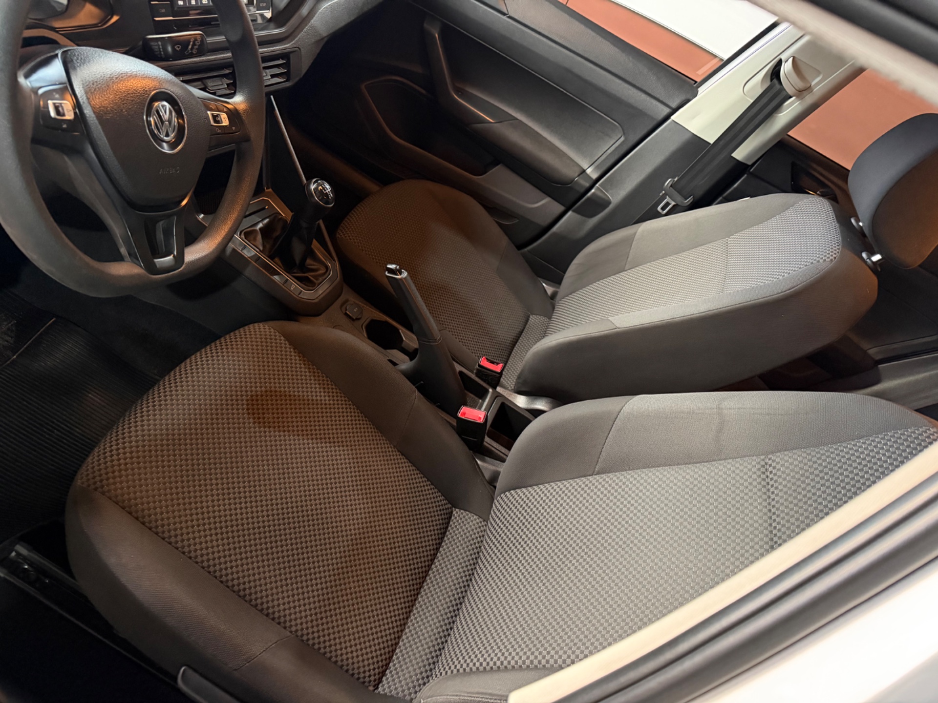 VOLKSWAGEN Polo Hatch 1.0 12v 2020 - miniatura 5