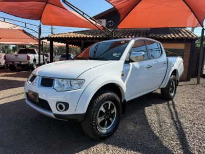 MITSUBISHI L200 Triton HPE 3.2TDi 16v 4X4 C.D. 2013