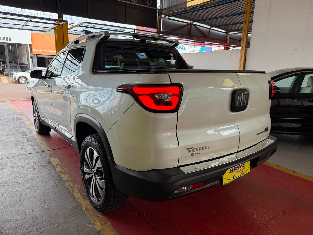 FIAT Toro Volcano 2.0TDi 16v 4x4 2022 - miniatura 4