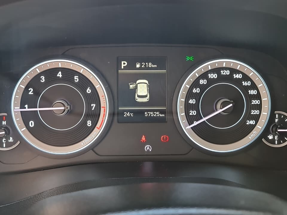 HYUNDAI Creta Confort Plus 1.0T 12v 2024 - miniatura 11