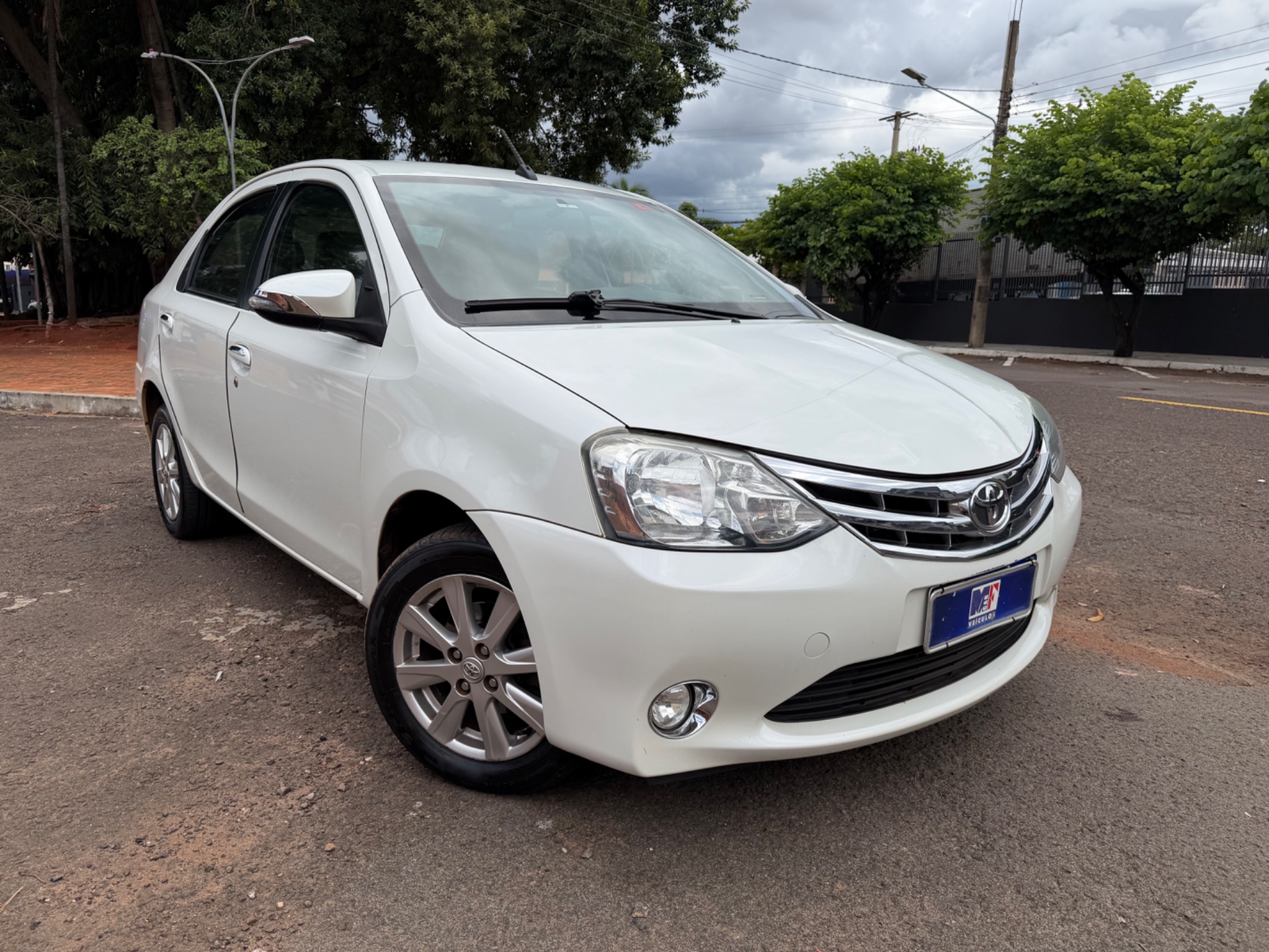 TOYOTA Etios Sedan XLS 1.5 16v 2017