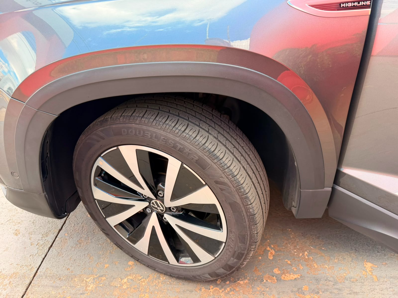 VOLKSWAGEN Taos Highline 1.4 16v TSi 2023 - miniatura 11