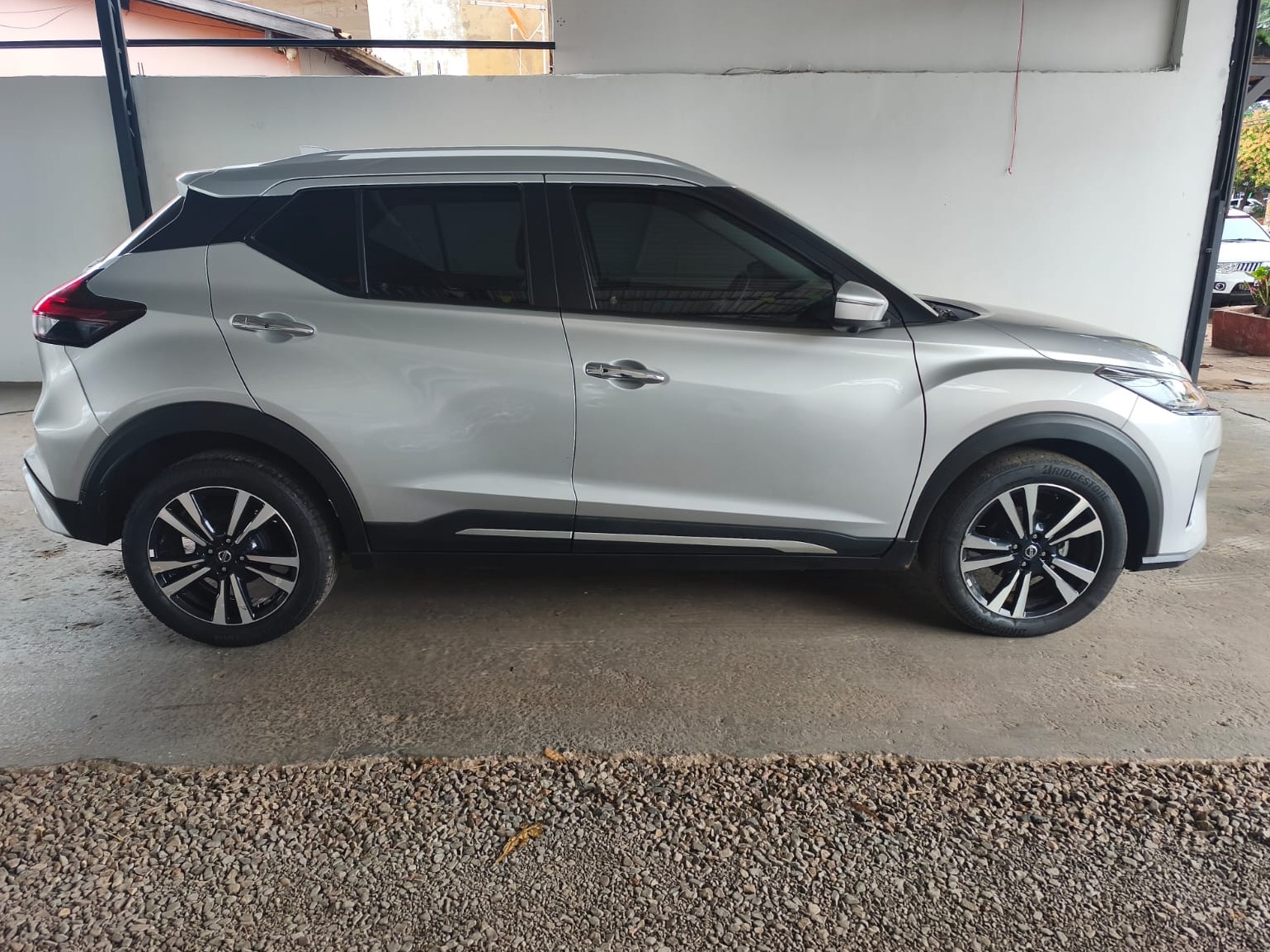 NISSAN Kicks Exclusive 1.6 16v 2022 - miniatura 8