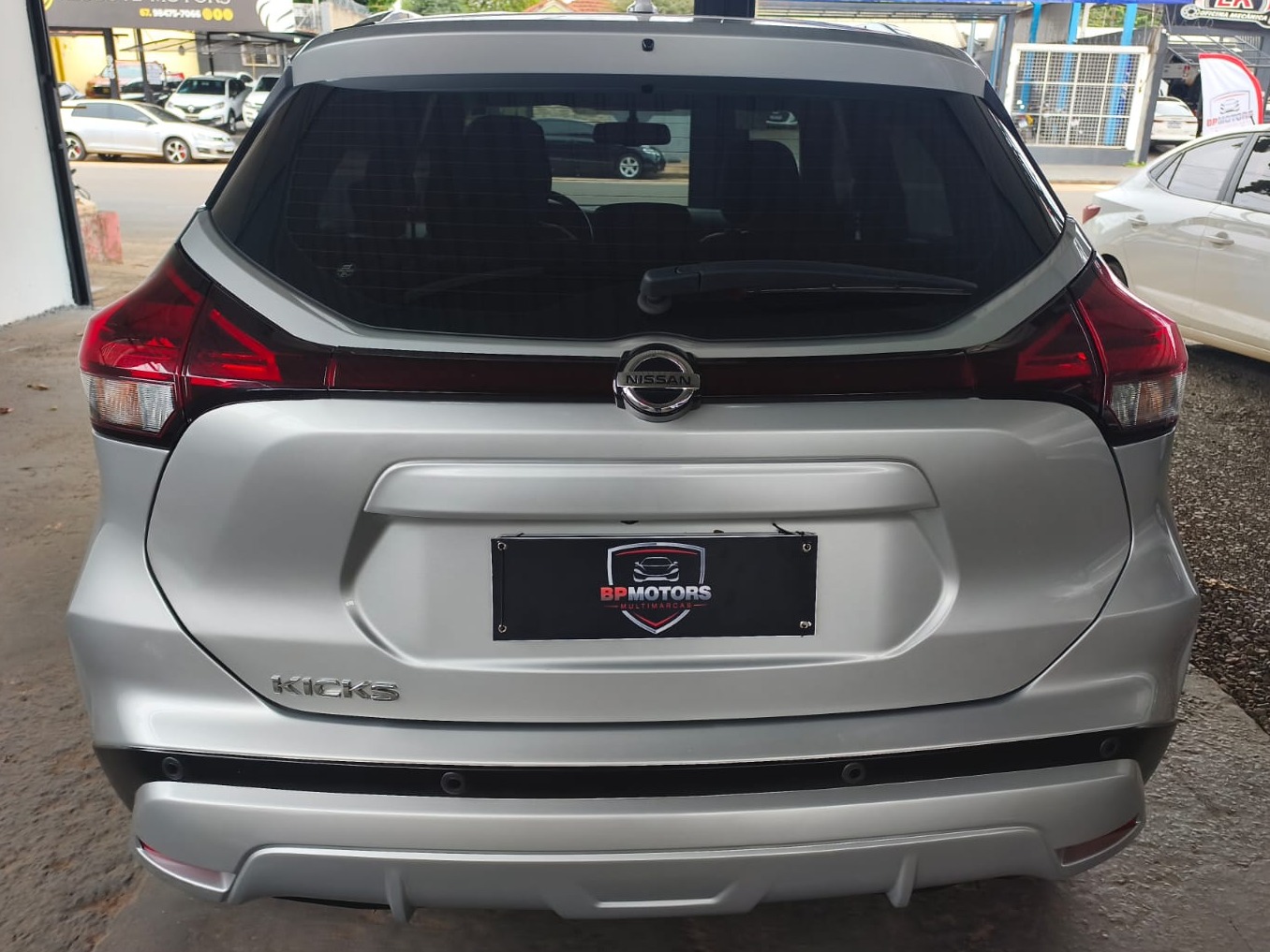 NISSAN Kicks Exclusive 1.6 16v 2022 - miniatura 10