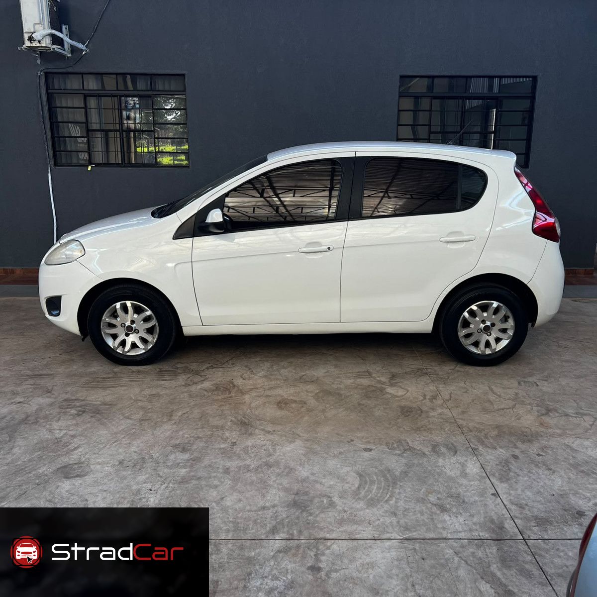 FIAT Palio 1.0 Fire 4p. 2016 - miniatura 2