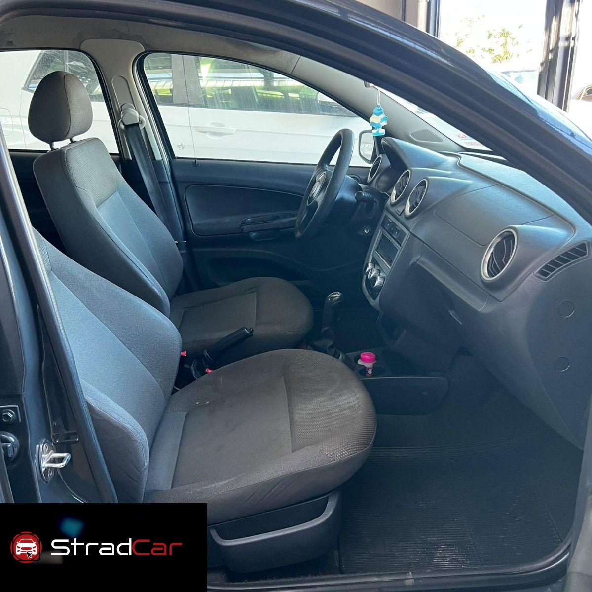 VOLKSWAGEN Gol 1.0 4p. 2010 - miniatura 10