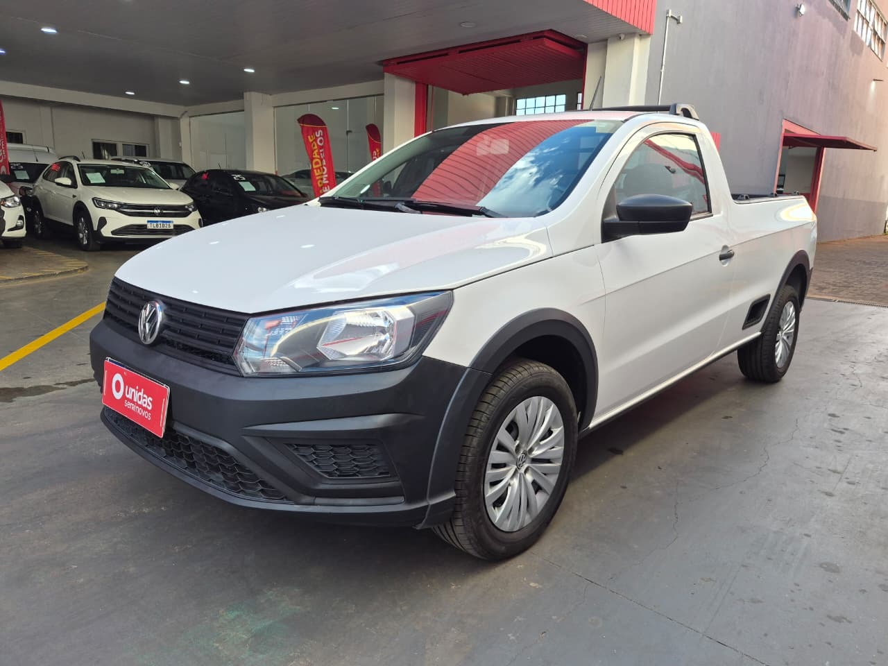 VOLKSWAGEN Saveiro Robust 1.6 16v C.S. 2023