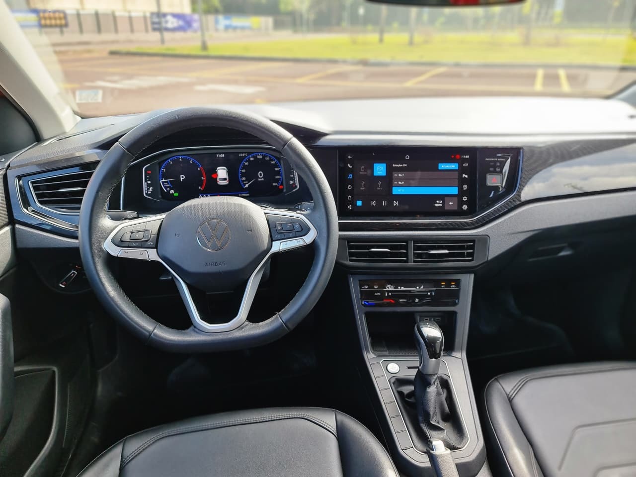 VOLKSWAGEN Polo Hatch Highline 1.0 12v TSi 2025 - miniatura 9