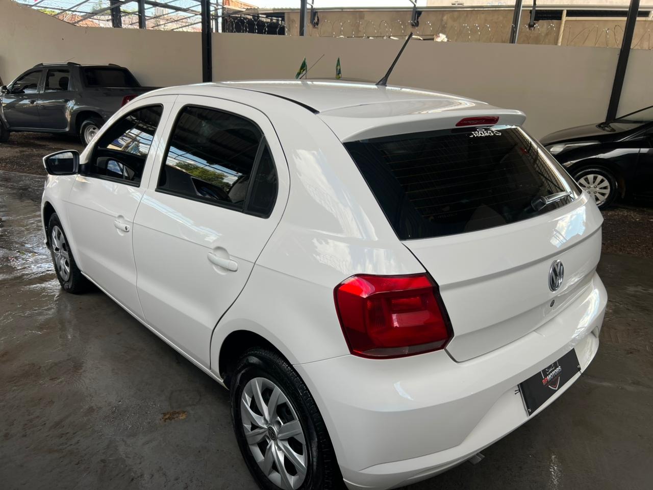 VOLKSWAGEN Gol 1.0 12v 4p. 2023 - miniatura 5