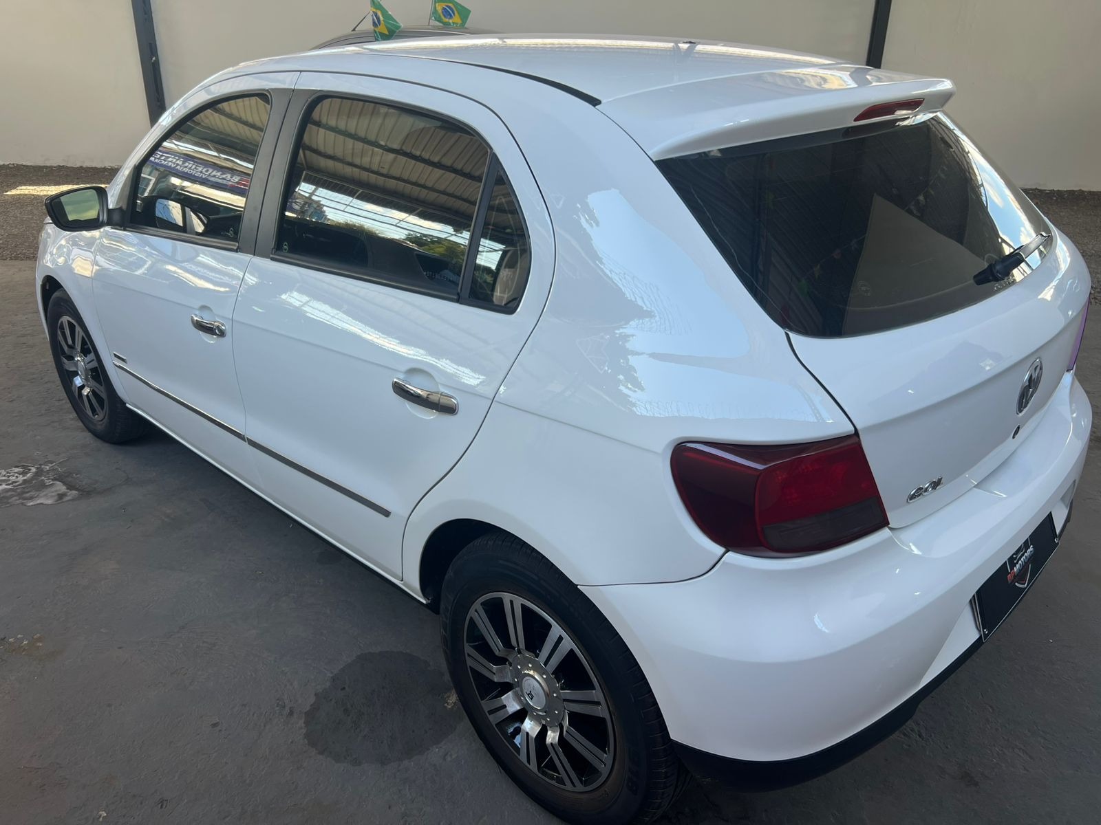 VOLKSWAGEN Gol Power 1.6 4p. 2009 - miniatura 6