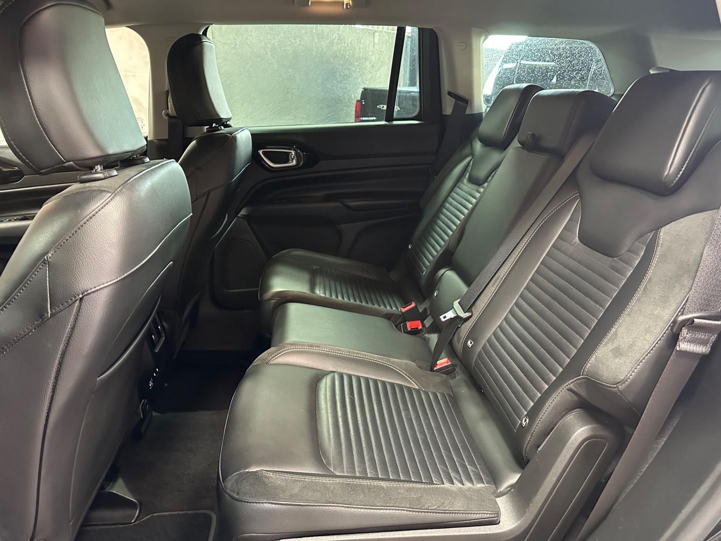 JEEP Commander Limited 1.3 16v T270 2023 - miniatura 11