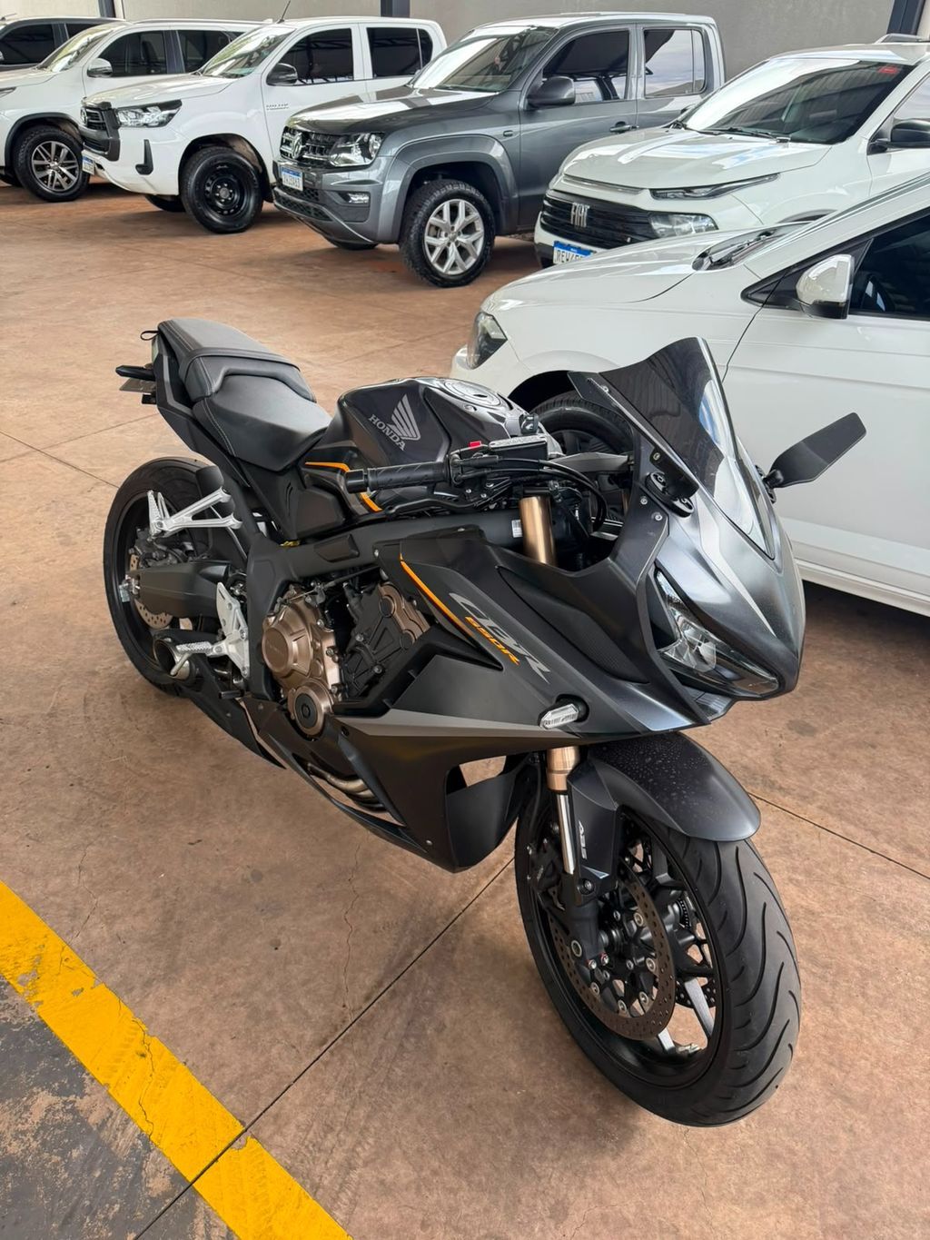 HONDA CBR 650R 2023