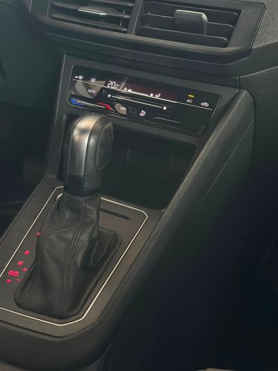 VOLKSWAGEN Nivus Highline 1.0 12v TSi 2022 - miniatura 8