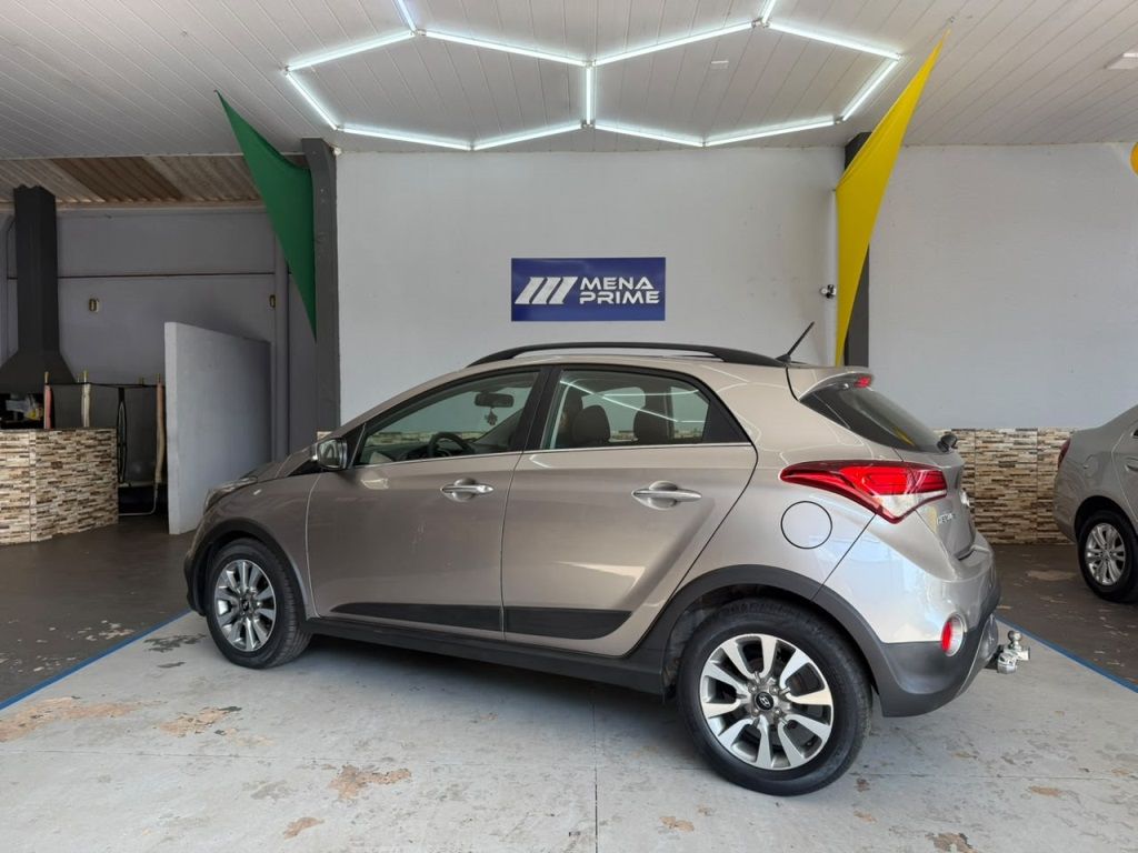HYUNDAI HB20X Premium 1.6 16v 2017 - miniatura 3