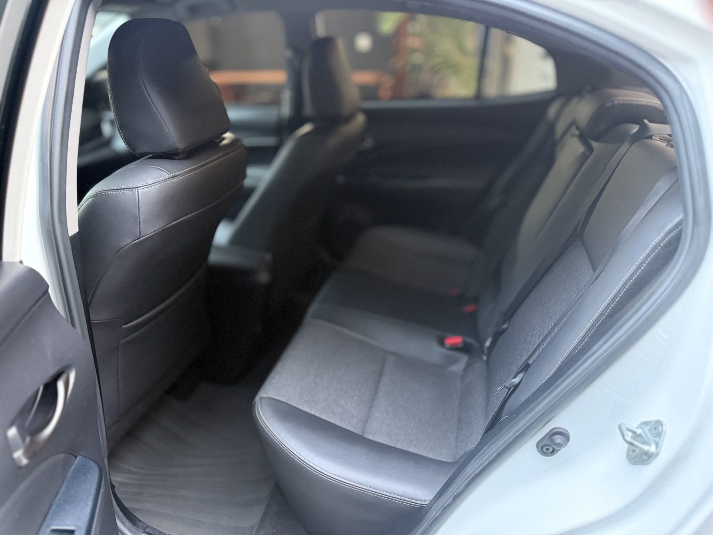 TOYOTA Yaris Hatch XS 1.5 16v 2024 - miniatura 8