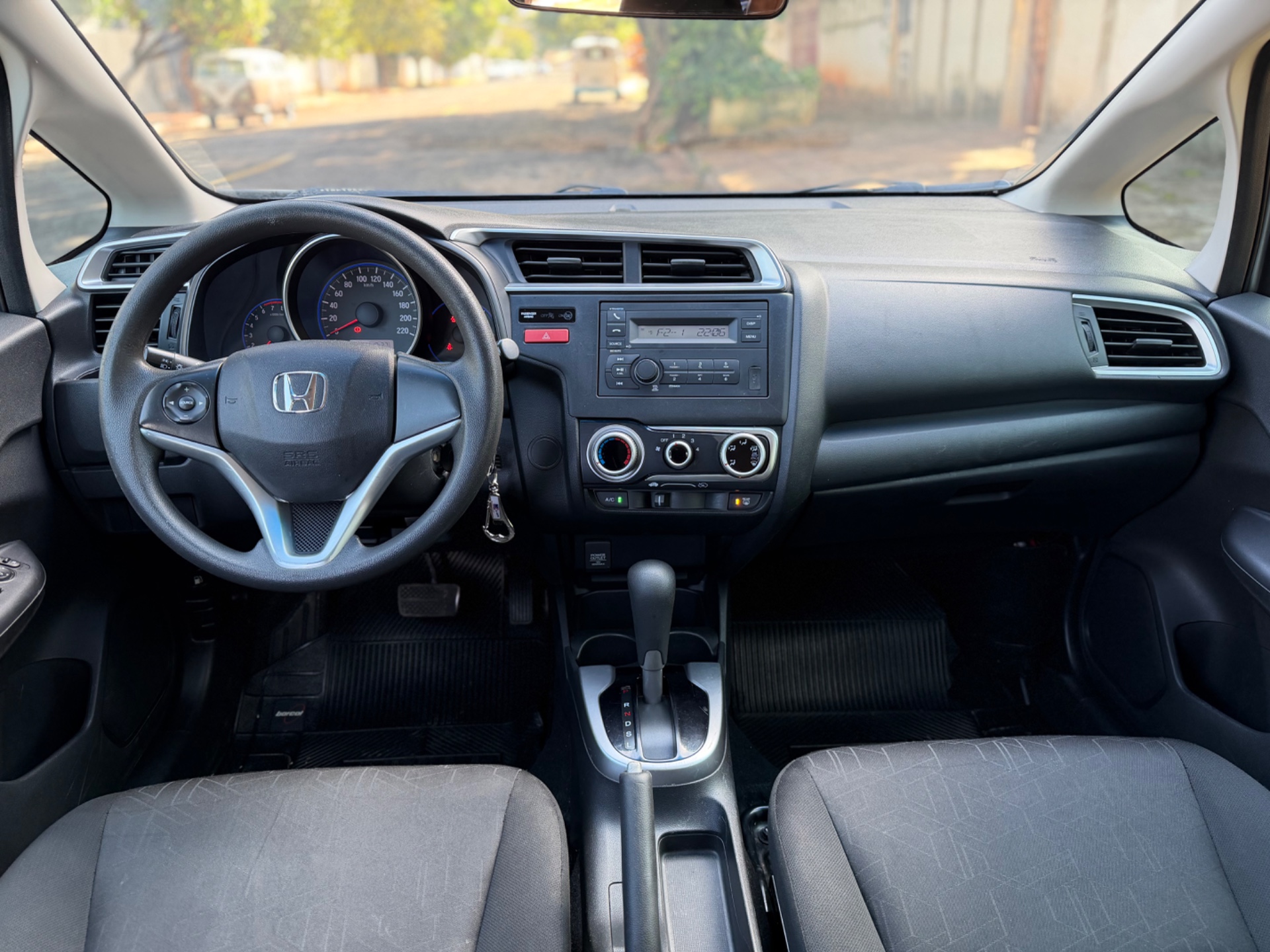 HONDA Fit LX 1.5 16v 2016 - miniatura 5