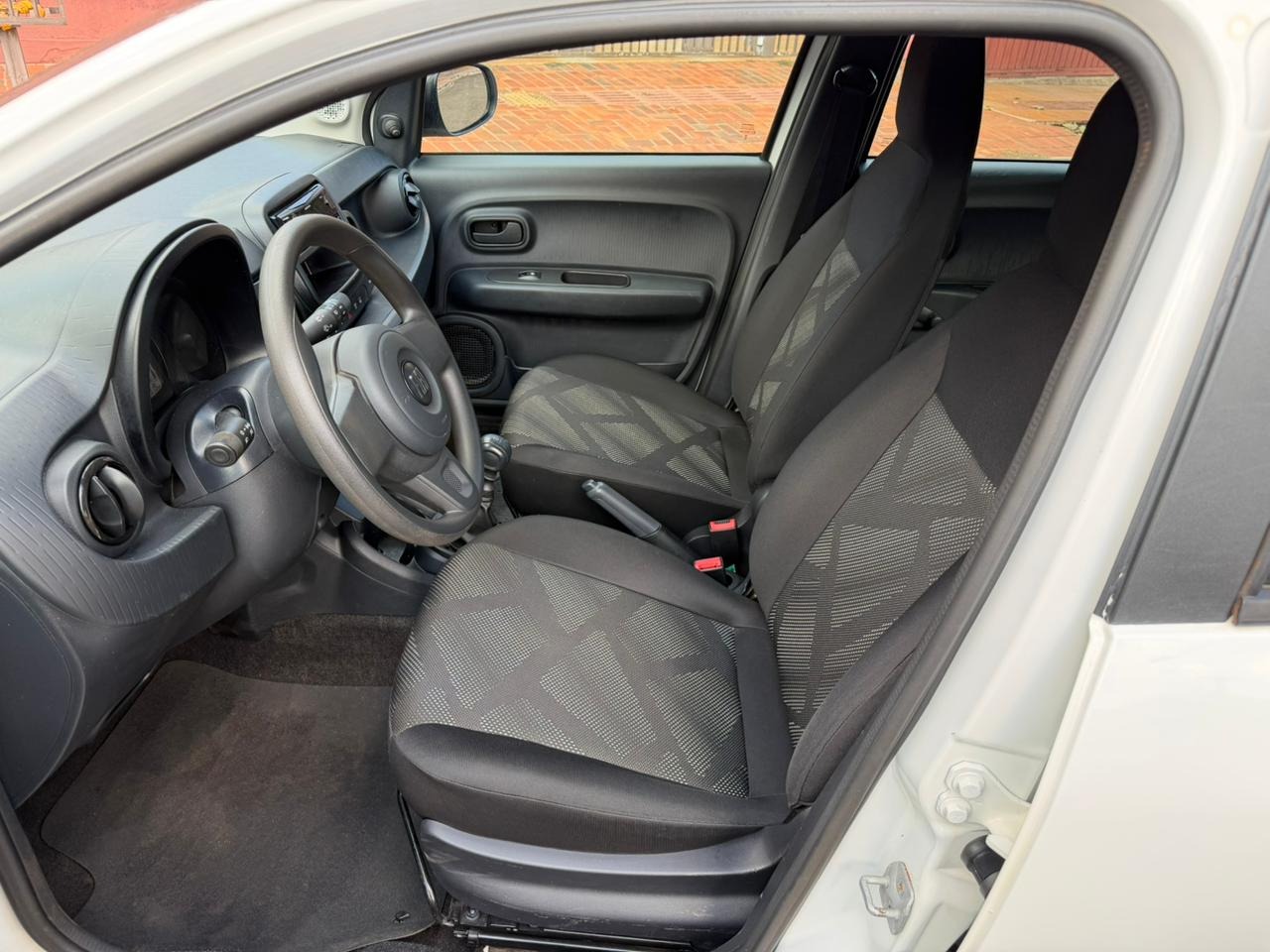 FIAT Mobi Like 1.0 2025 - miniatura 7